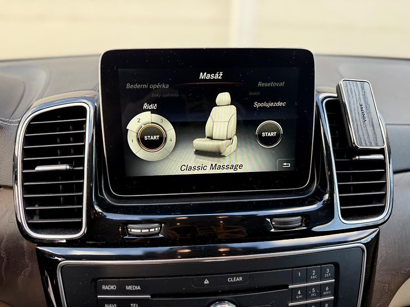 Mercedes-Benz GLE (2017) MERCEDES BENZ GLE 350d Coupe - fotka 18 z 24