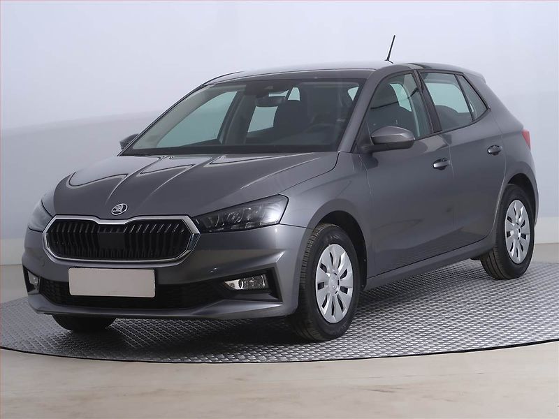 Škoda Fabia (2023) 1.0 TSI, Tempomat - fotka 2 z 18
