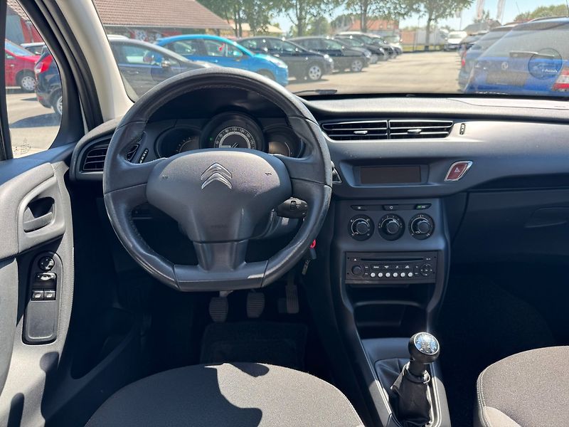 Citroën C3 (2014) FLASH 1.0i 50kW - fotka 18 z 31