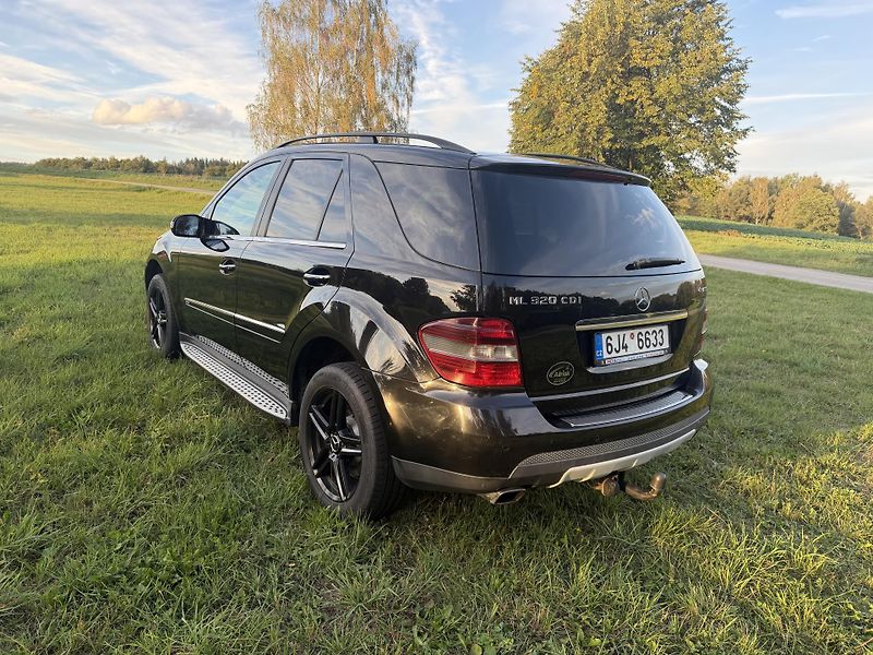 Mercedes-Benz Třídy M ML 320 CDI   4 Matic - fotka 7 z 34