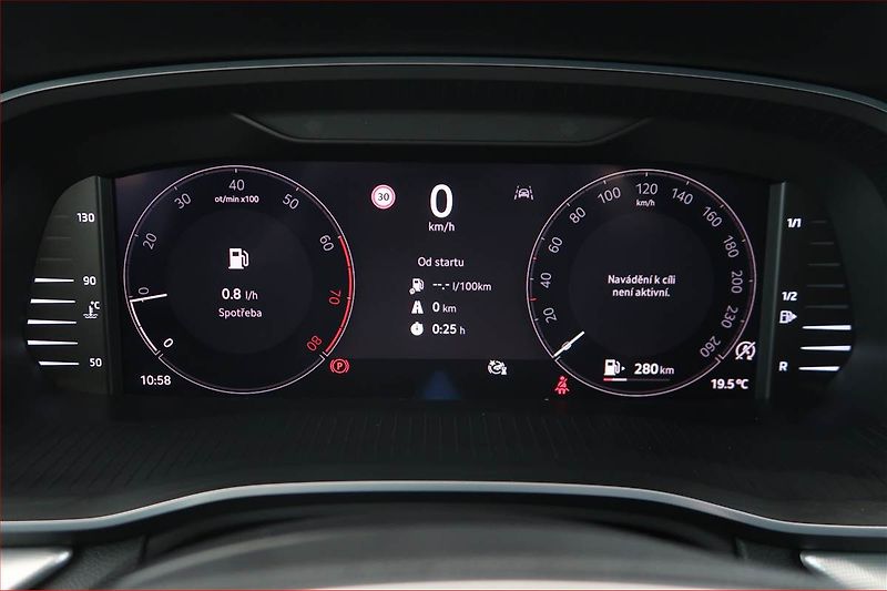 Škoda Octavia (2024) 1.5 TSI - fotka 11 z 15
