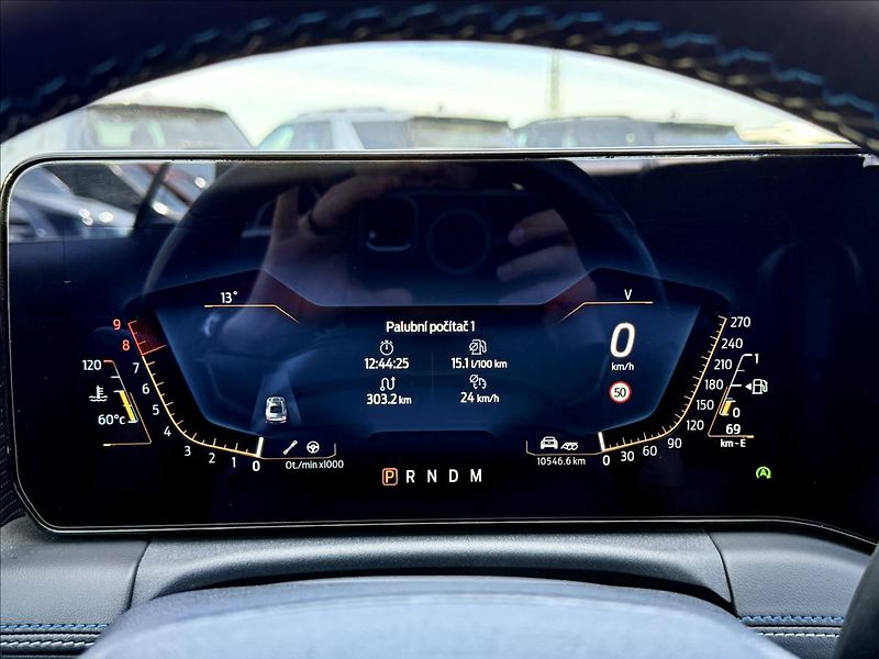 Ford Mustang 5,0 V8 328kW GT California AUT - fotka 27 z 51