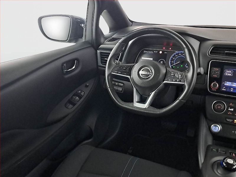 Nissan Leaf (2022) 40 kWh, SoH 89%, Automat - fotka 7 z 19