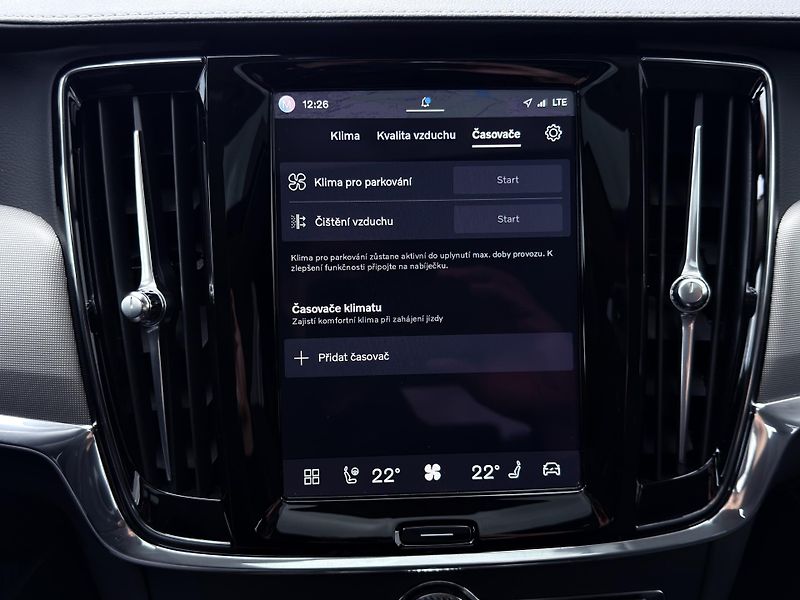 Volvo S90 T8 AWD // ULTIMATE // 335 kW - fotka 47 z 50