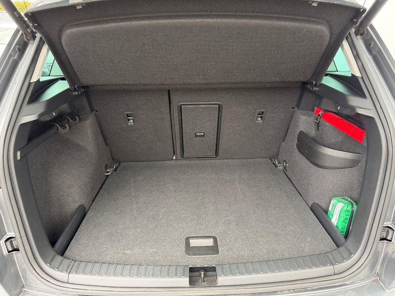 Škoda Karoq (2023) 1.5 TSI 110kW DSG Style Plus M - fotka 32 z 35