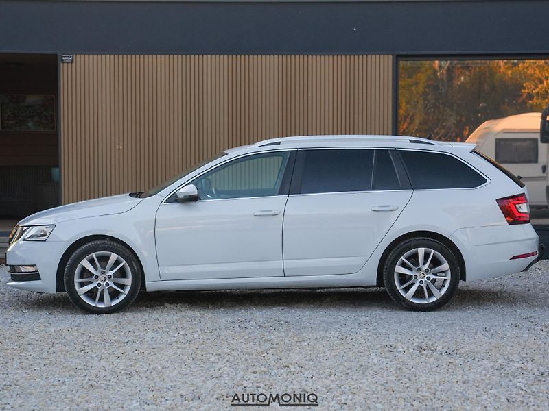 Škoda Octavia (2020) Combi 1.6 TDI Ťažné, Adaptív - fotka 15 z 20