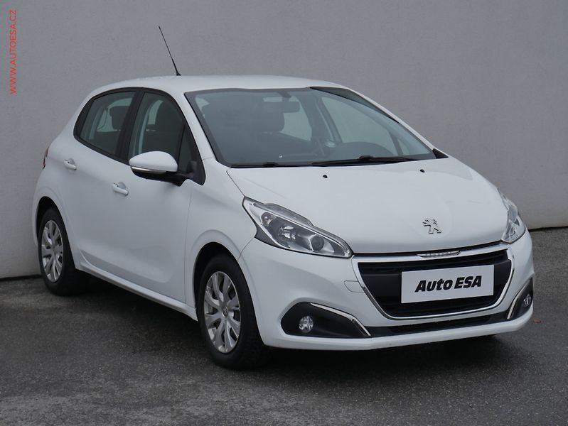 Peugeot 208 (2015) 1.2 PT, ČR, AC, tempo - fotografie inzerátu