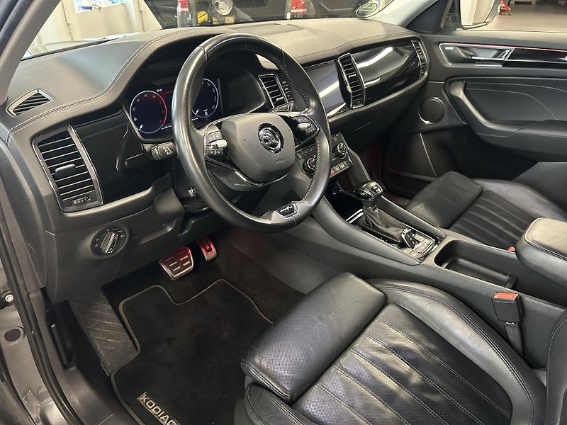 Škoda Kodiaq (2022) 2.0TDi L&K DSG 4x4 LED TZ - fotka 7 z 40