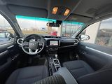 Toyota Hilux 2.8 D-4D Automat Active - náhled 23