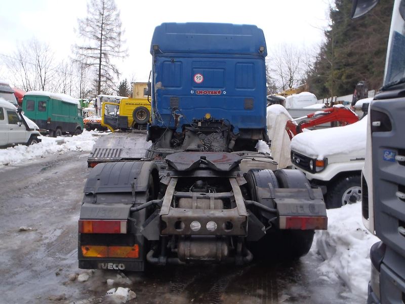 Iveco (2006) 430 hydraulika - fotka 2 z 4