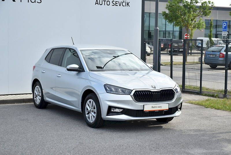 Škoda Fabia (2025) Top Selection 1.0 TSI 85kW - fotka 8 z 34