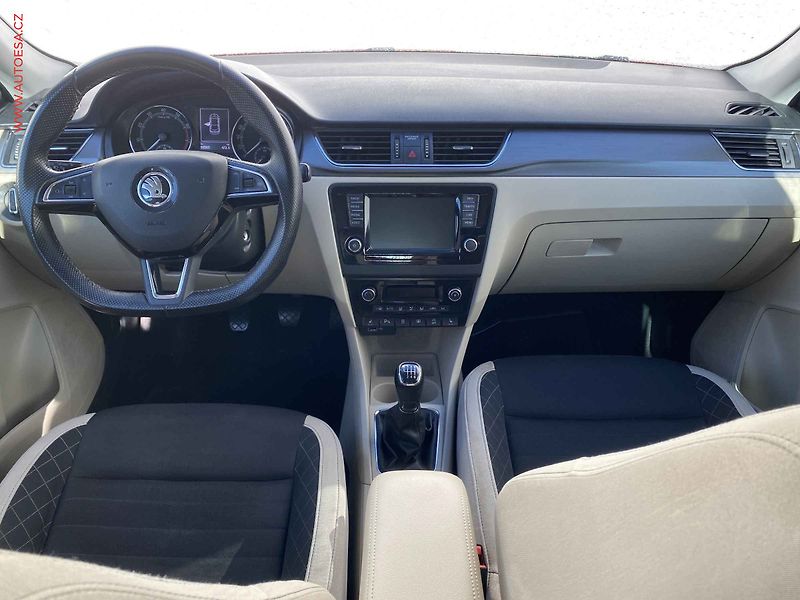 Škoda Rapid (2019) 1.0TSI, ČR, Navi, bixen - fotka 8 z 17