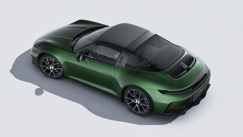 Porsche 911 Targa 4 GTS - fotka 5 z 10