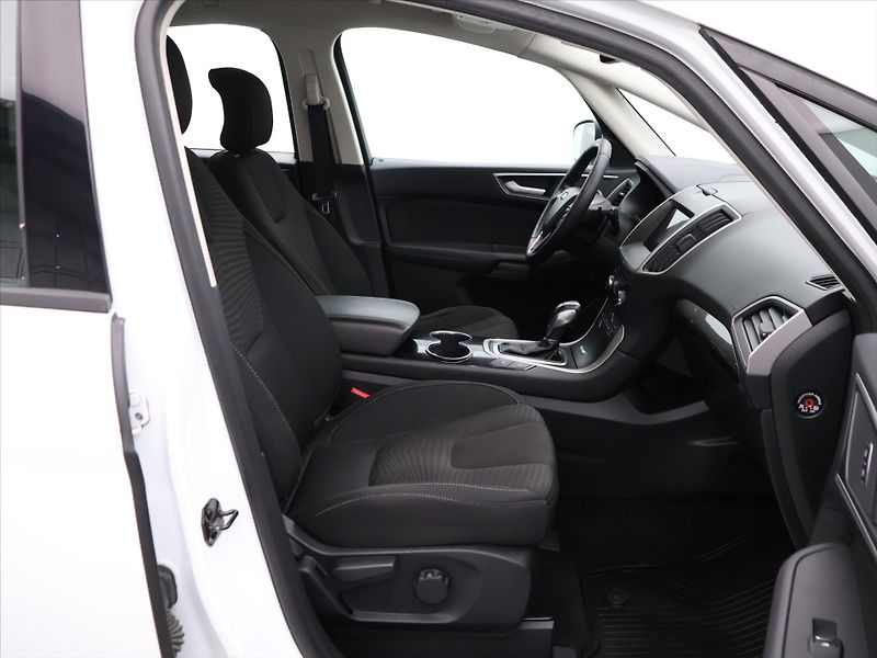 Ford S-MAX 2,0 TDCi 132kW Trend Klima - fotka 12 z 32