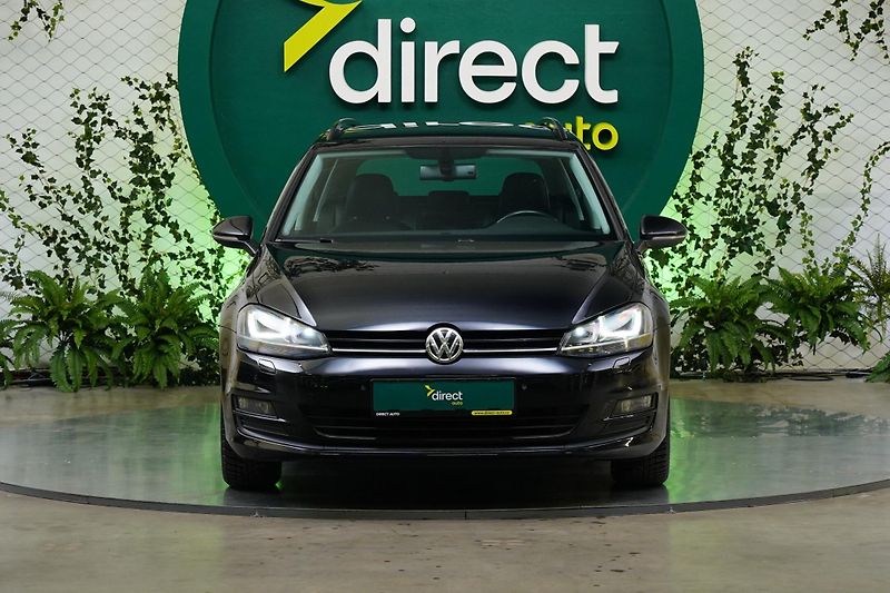 Volkswagen Golf - fotka 4 z 25