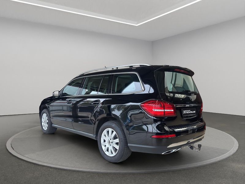 Mercedes-Benz GLS (2018) 350 4MATIC - fotka 7 z 29
