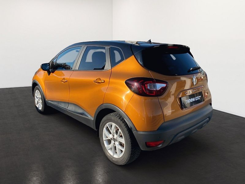 Renault Captur (2019) Limited TCe 130 - fotka 6 z 27