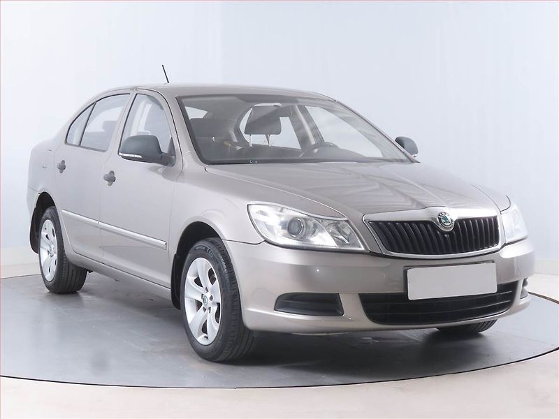 Škoda Octavia (2012) 1.6 TDI, Serv.kniha - fotografie inzerátu