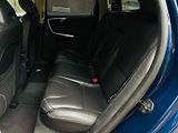 Volvo XC60 2.4D5 5V 4x4 AUT TAŽNÉ SERVISK - náhled 35