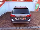 Volkswagen Golf 1.6 TDi DSG Highline, Navi - náhled 7