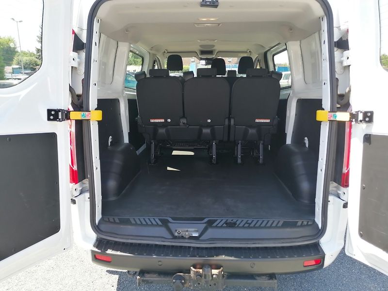Ford Transit Custom (2021) 2.0 EcoBlue  mHEV ČR 1.majitel - fotka 13 z 14