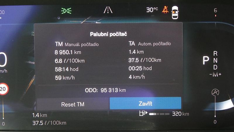 Volvo V90 B4 mHEV AWD aut. Momentum Pro - fotka 14 z 23