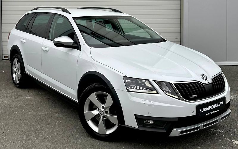 Škoda Octavia (2018) III FL SCOUT 2.0 TDI 135kW 4x4 - fotka 1 z 34