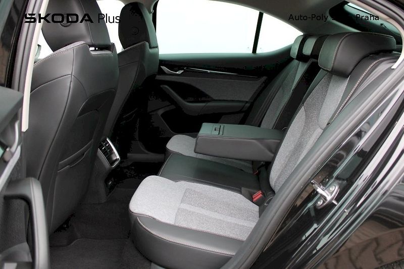 Škoda Octavia (2024) Style 2,0 TDI 110kW DSG - fotka 23 z 25