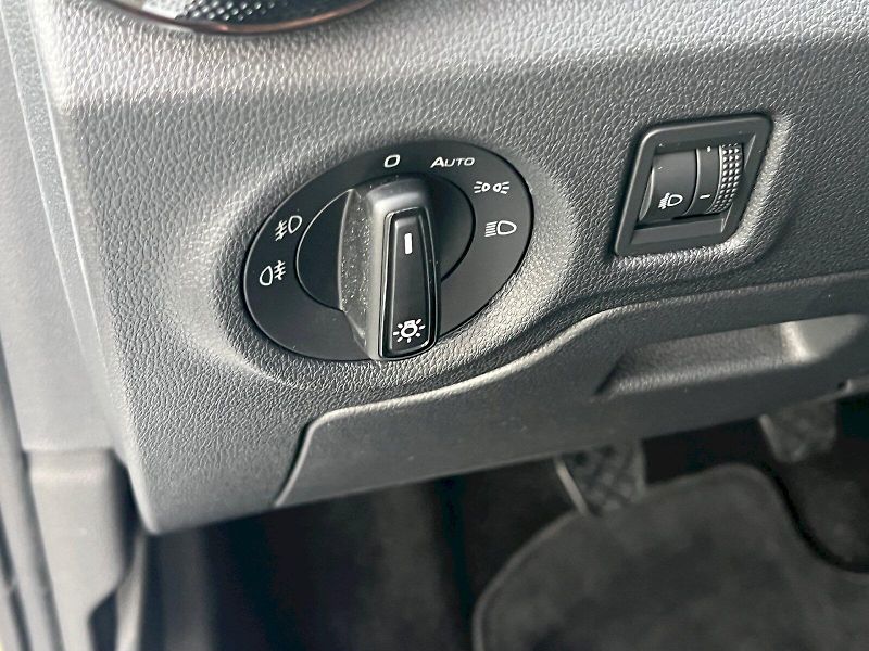 Škoda Fabia (2025) Selection 1.0MPi 59kW 5°manuál - fotka 26 z 28