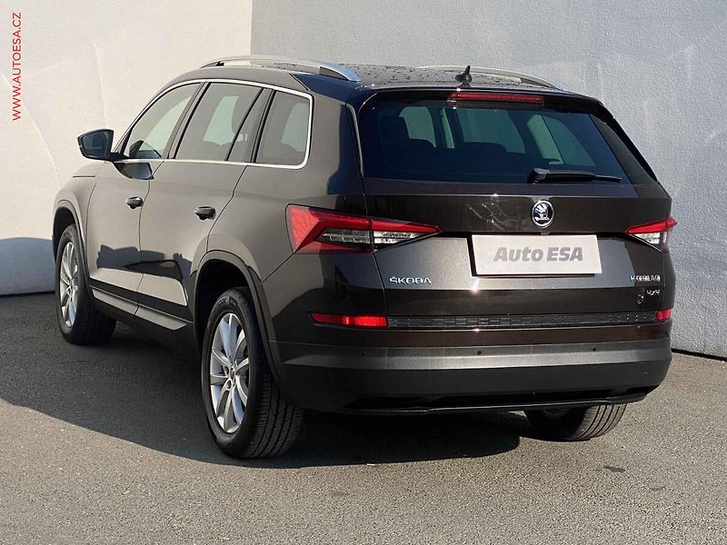 Škoda Kodiaq (2017) 1.4 TSi 4x4, Style, LED, navi - fotka 6 z 20