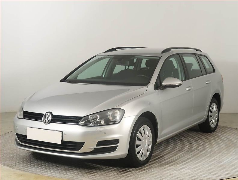Volkswagen Golf (2015) 1.6 TDI, 4X4, Navi, Tempomat - fotka 2 z 21