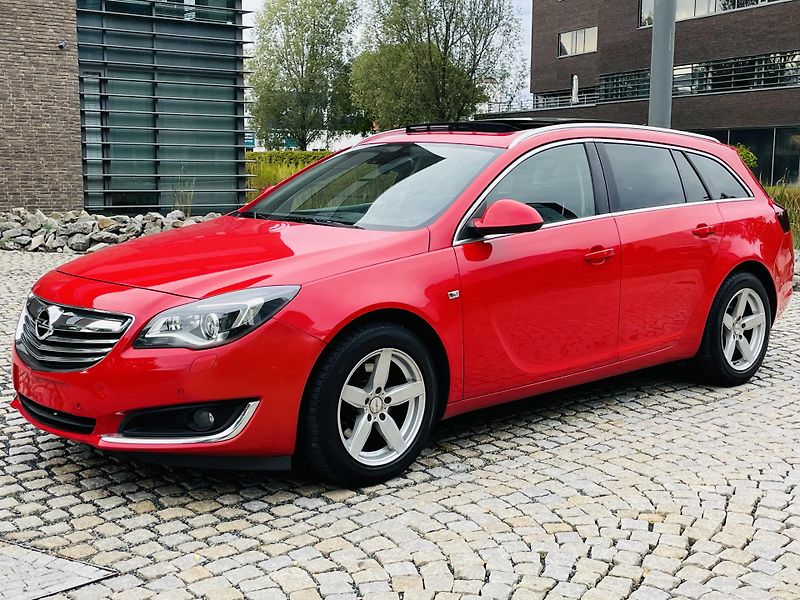 Opel Insignia 2.0CDT 4x4 AUT KAMERA SERVISKA - fotka 5 z 46