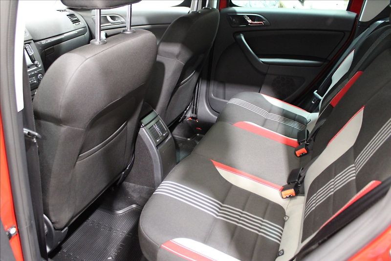 Škoda Yeti 2,0 TDI Monte Carlo rezervován - fotka 13 z 31