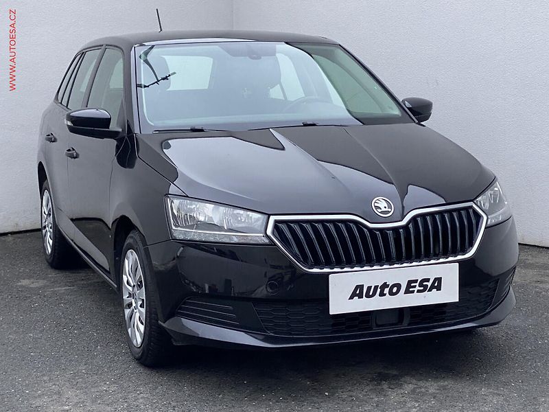 Škoda Fabia (2019) 1.0 TSi, Ambition, park. - fotografie inzerátu