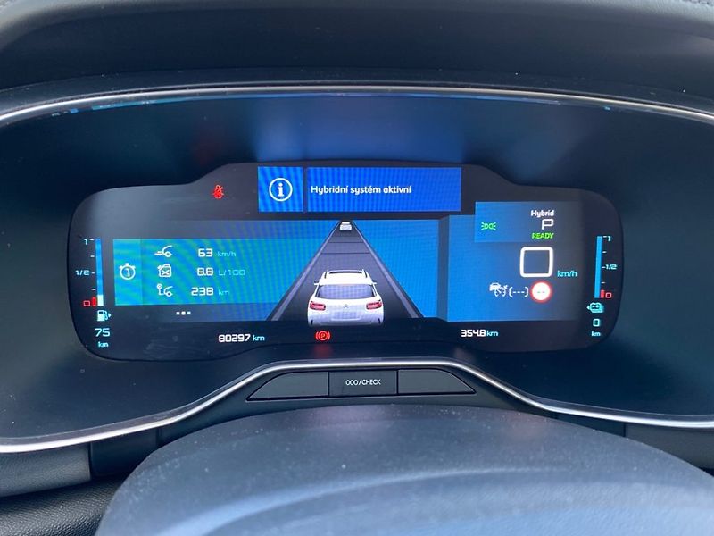 Citroën C5 Aircross (2021) 1,6 Plug-in Hybrid (133kW)Aut. - fotka 14 z 35