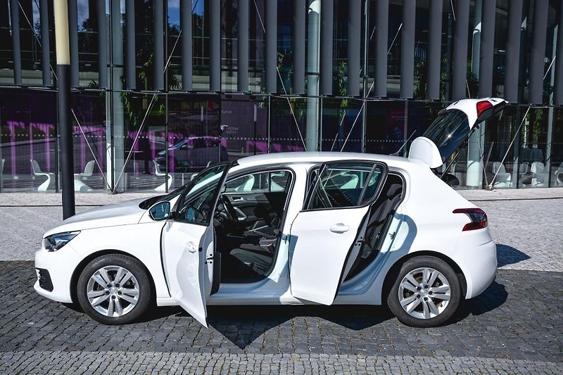Peugeot 308 Active 1.5 Bluehdi S&s 1 MAJ Z - fotka 6 z 25