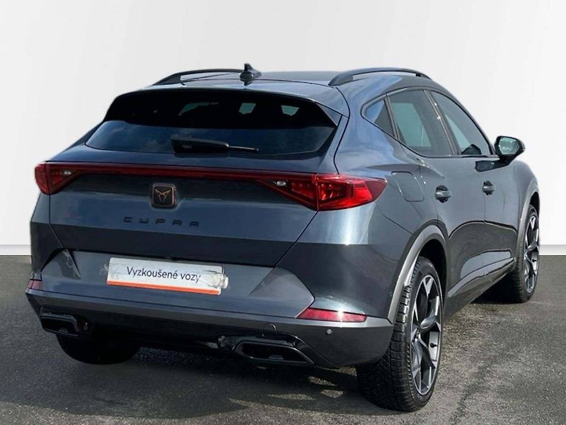 Cupra Formentor (2024) 1.5 TSI DSG - fotka 18 z 20