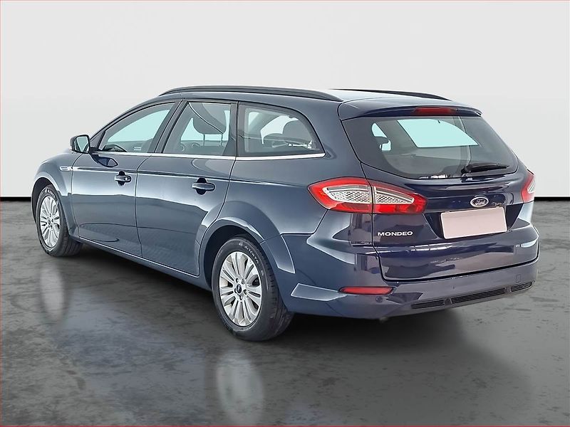 Ford Mondeo (2012) 1.6 TDCi, Tempomat - fotka 4 z 13