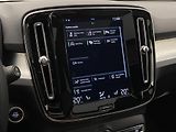 Volvo XC40 T2 MOMENTUM REZERVACE - náhled 35
