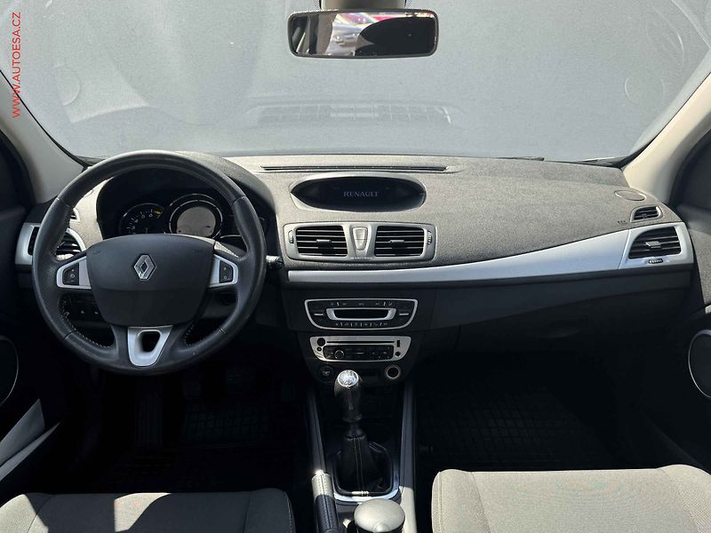 Renault Mégane (2013) 1.2 TCe, ČR, AC, temp. - fotka 8 z 13