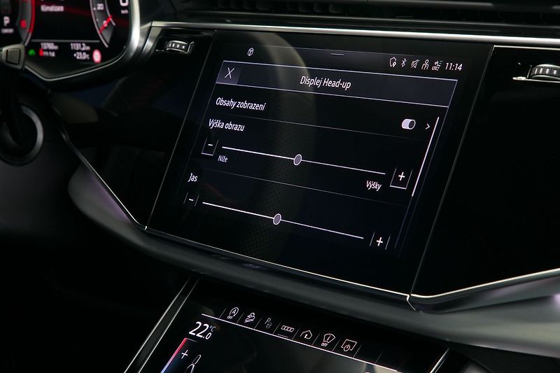 Audi Q7 3.0TDI 210kW S-line 7m ZÁRUKA - fotka 32 z 50