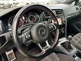Volkswagen Golf Perfomace 2.0TSI 169 KW - náhled 21