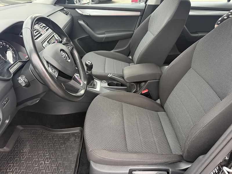 Škoda Octavia 1.0 TSI 85KW  - fotka 16 z 32