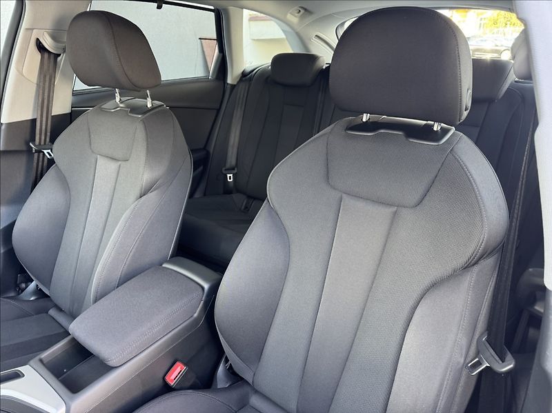 Audi A4 2,0 40 TDI Quattro ACC DPH ČR - fotka 21 z 50