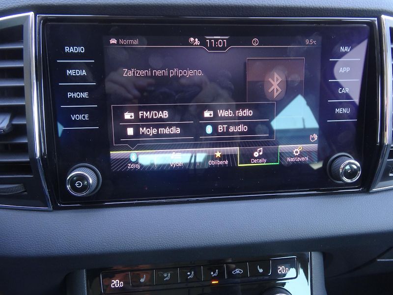 Škoda Karoq 1.5TSi DSG taž.zař. Plná nádrž - fotka 16 z 50