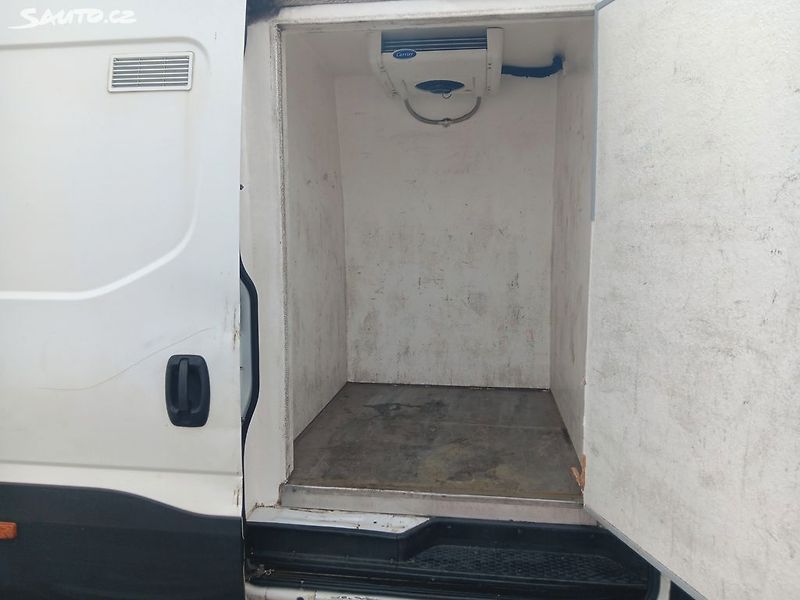 Iveco Daily 3.0 L4H2 Chlazení + náklad - fotka 23 z 25