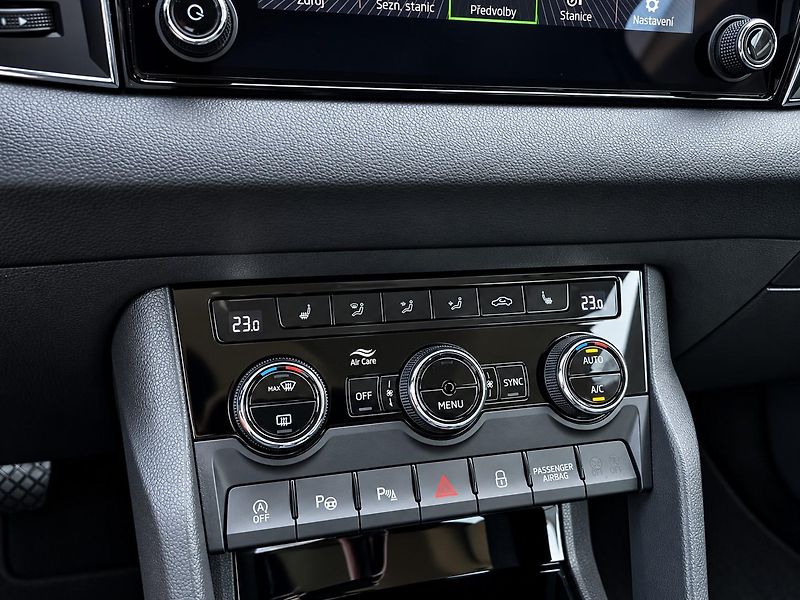 Škoda Karoq (2020) 1.5 TSI 110 kW DSG STYLE - fotka 28 z 38
