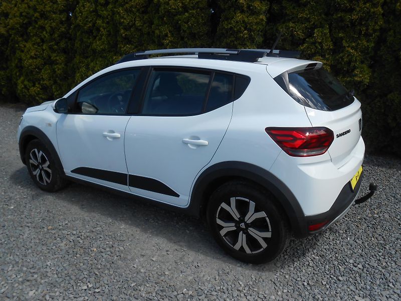 Dacia Sandero STEPWAY,NAVI,KAMERA,18tkm - fotka 45 z 45