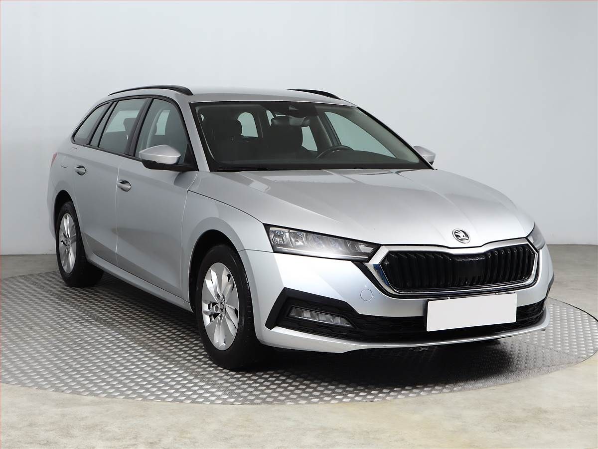 Škoda Octavia Ambition 2.0 TDI, ČR,1.maj