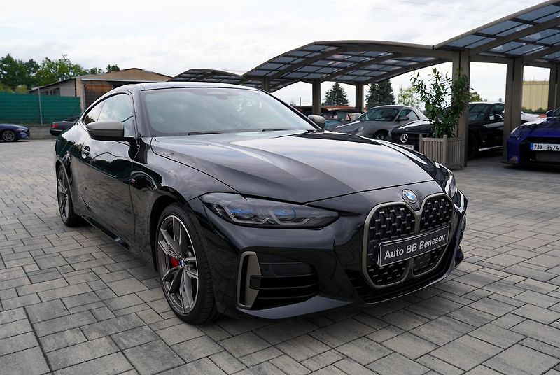 BMW Řada 4 M440i xDrive/Mpaket/375 PS/Las - fotka 10 z 46